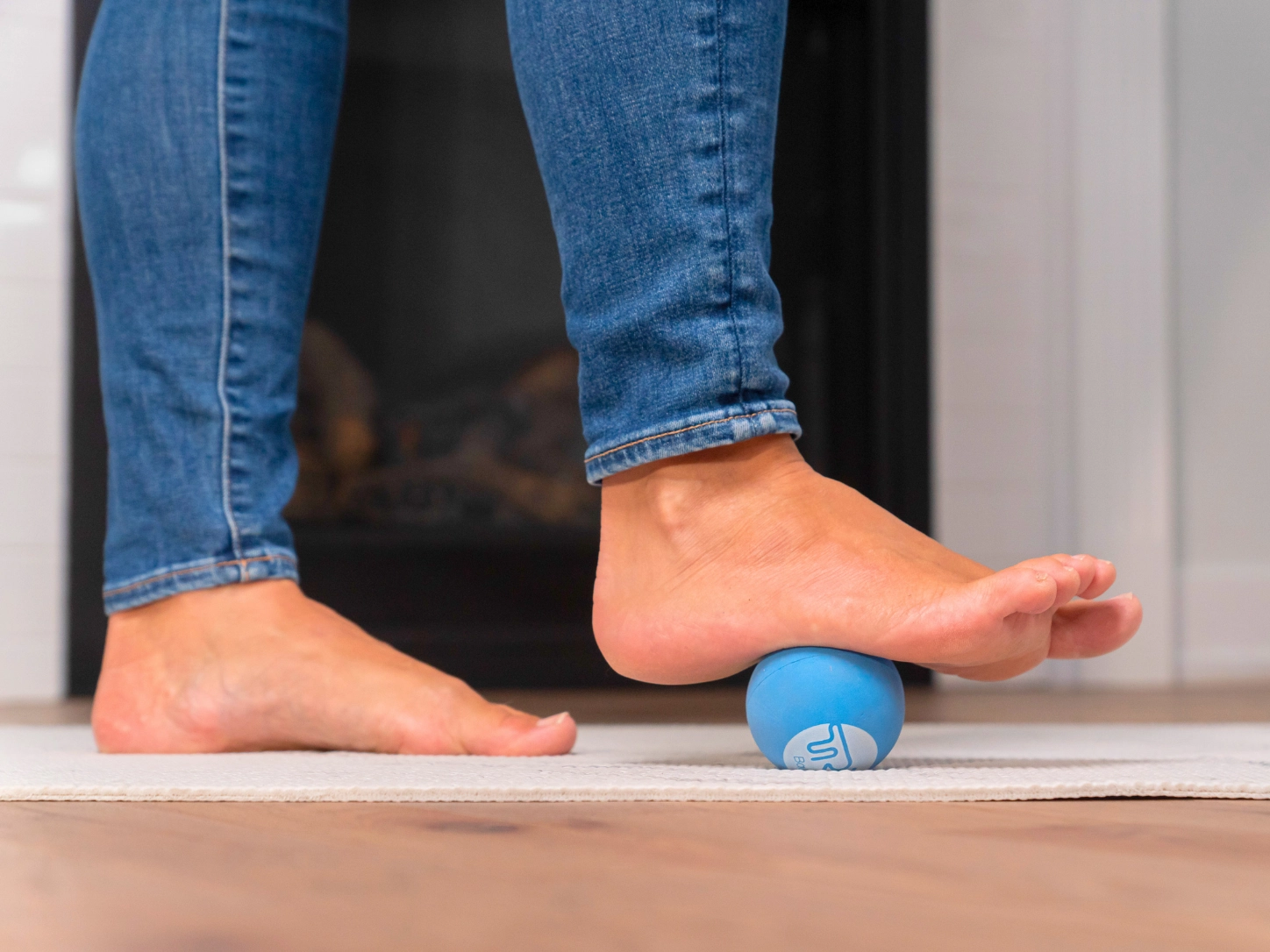 Auto-massage de la plante du pied avec Balles_TRP_Jumelles